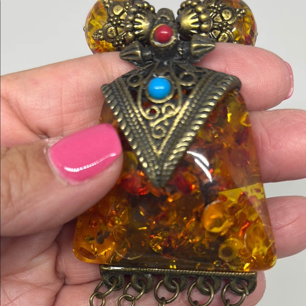 Incredible statement necklace with faux amber beads - Picture 6 of 15